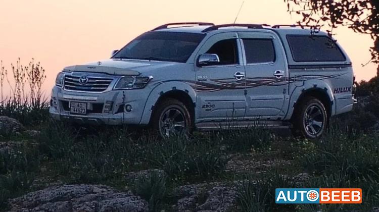 Toyota Hilux 2015