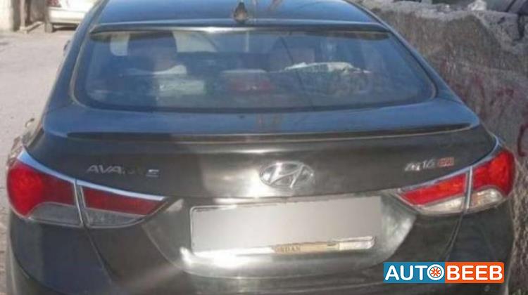 هيونداي افانتي 2011