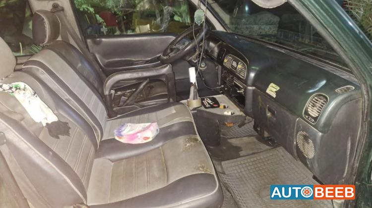 ميني فان هيونداي 1999