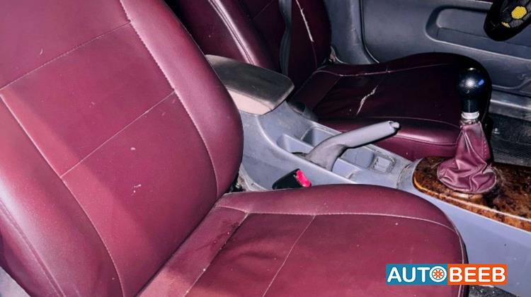 ميتسوبيشي لانسر 2003