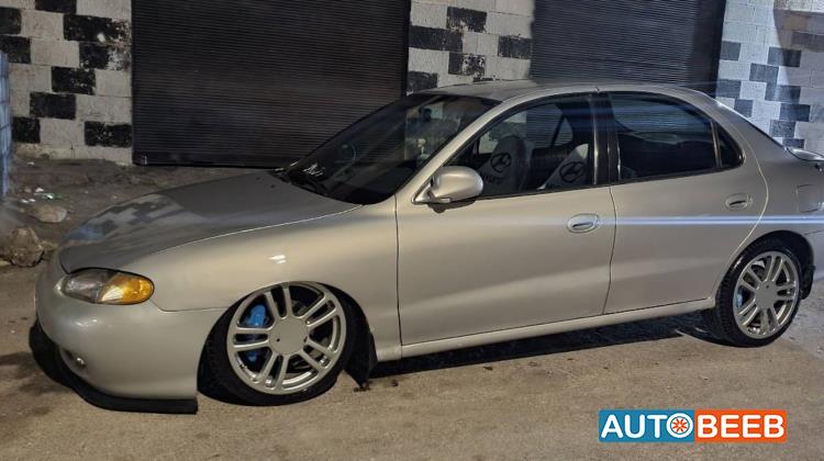 هيونداي افانتي 1995