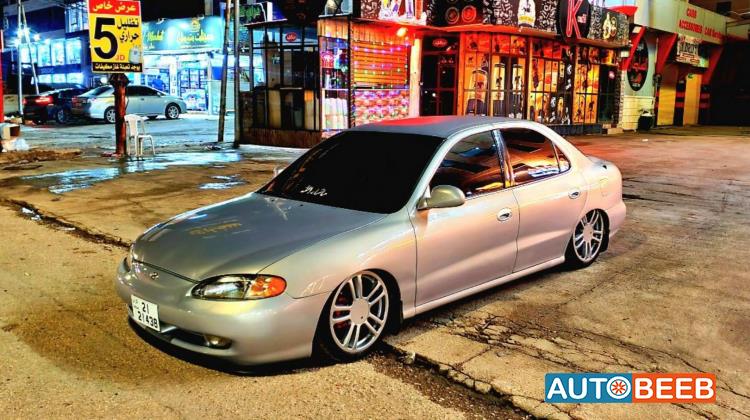 هيونداي افانتي 1995