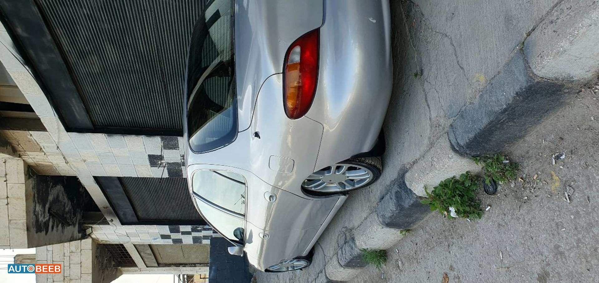 هيونداي افانتي 1995