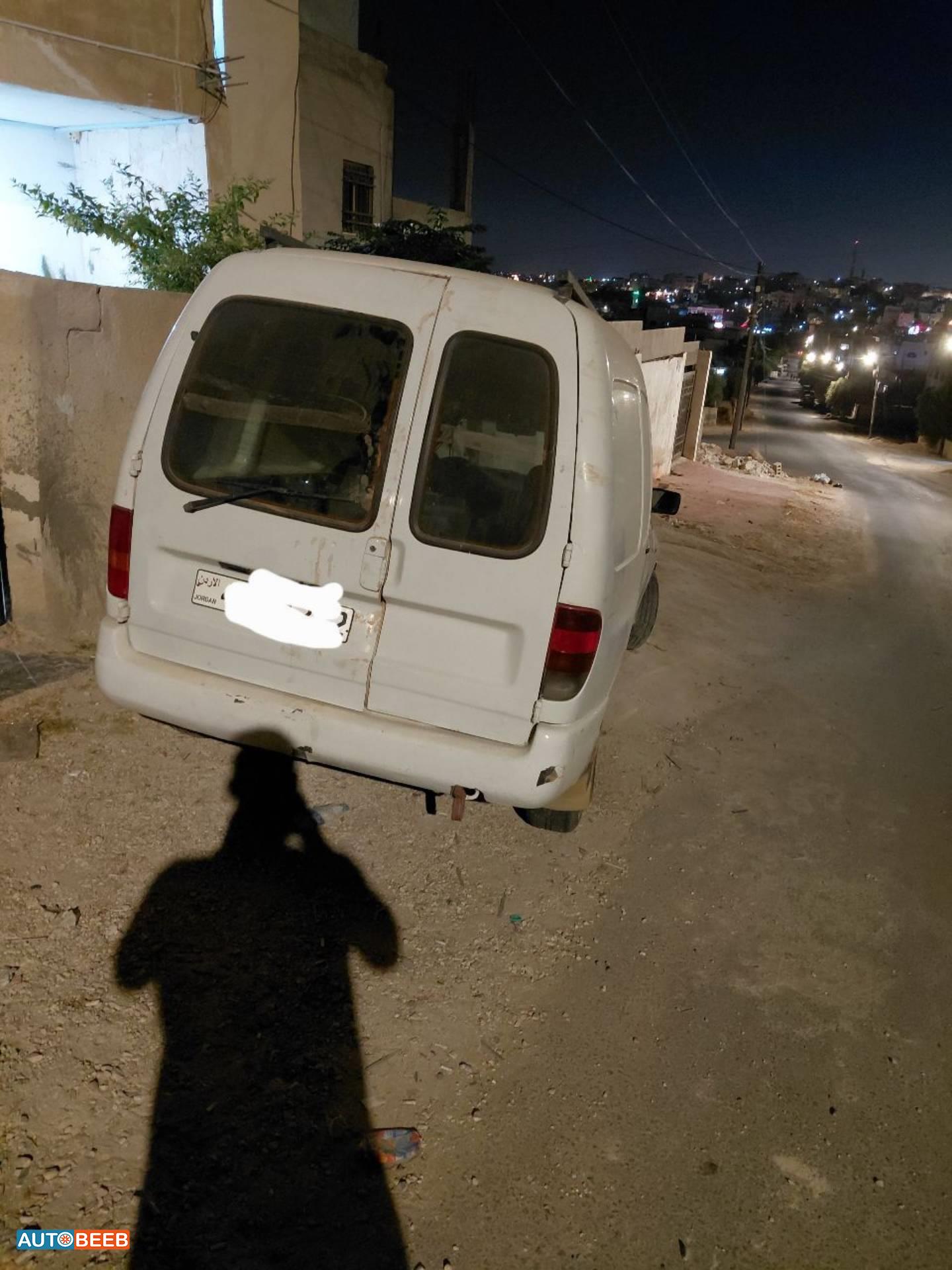 فولكس فاجن كادي 2001