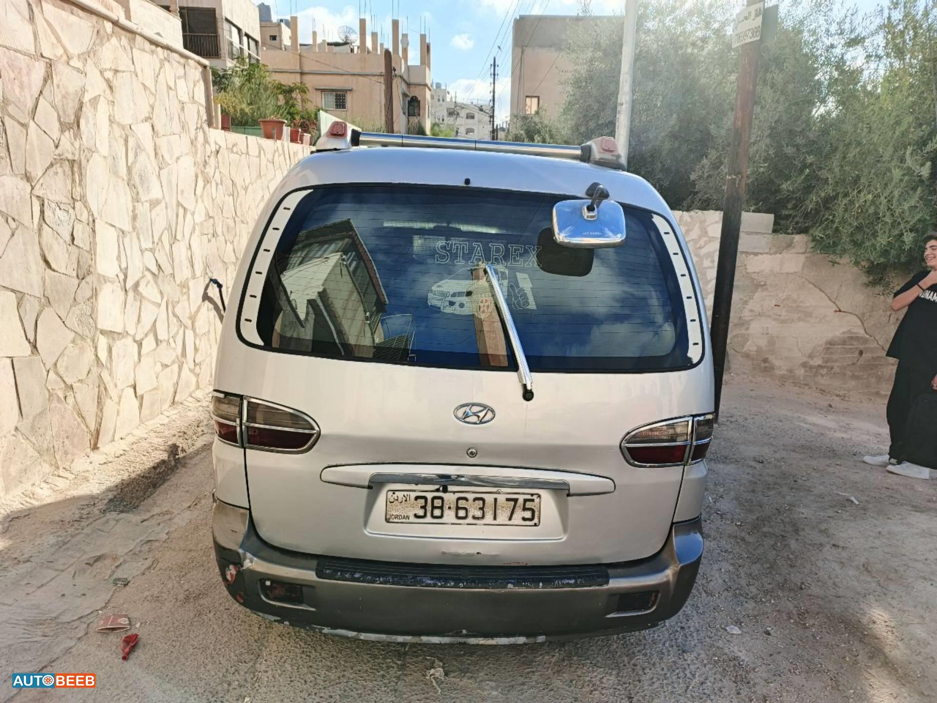 ميني فان هيونداي 2004