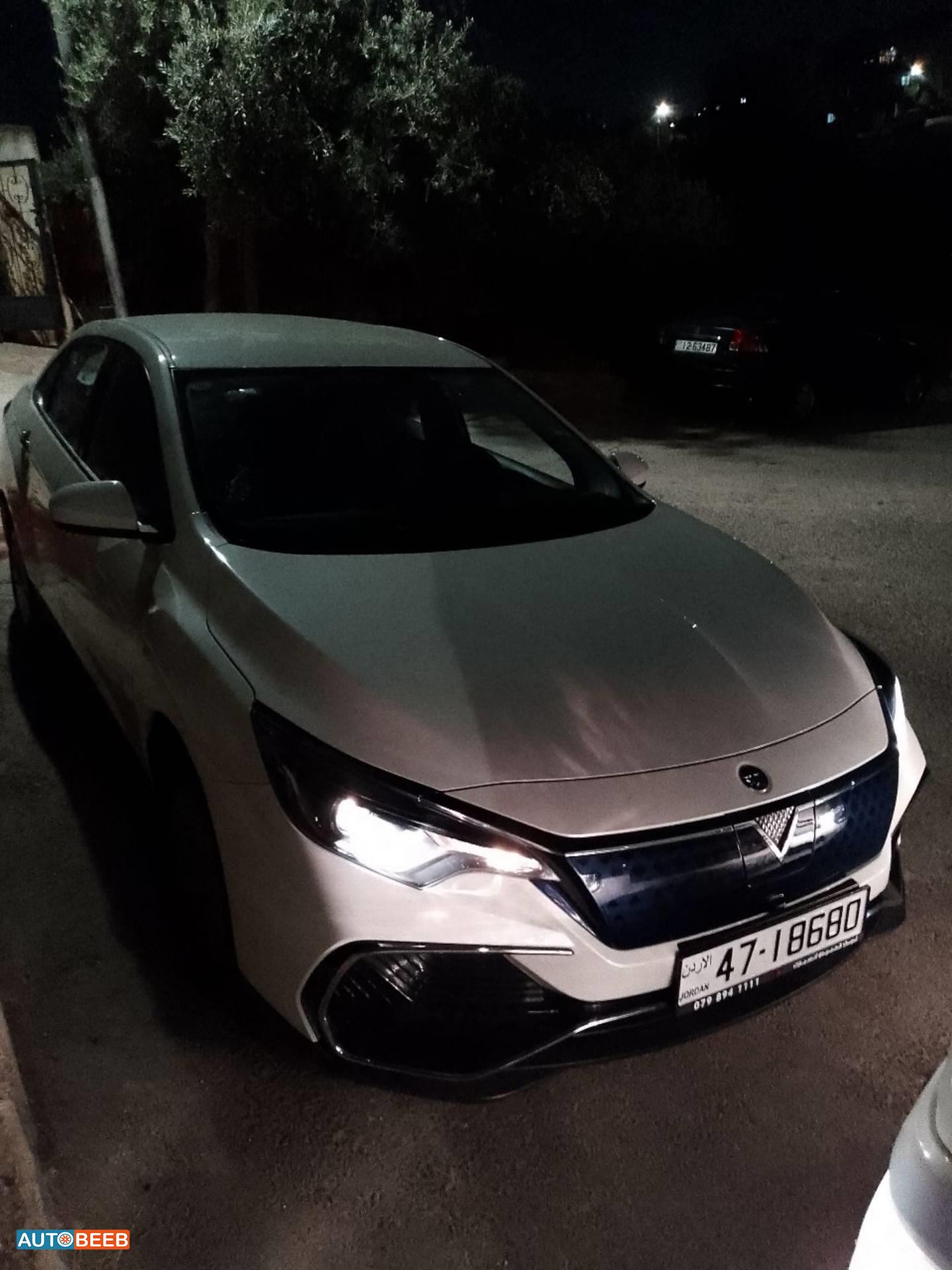 Dongfeng Venucia 2023