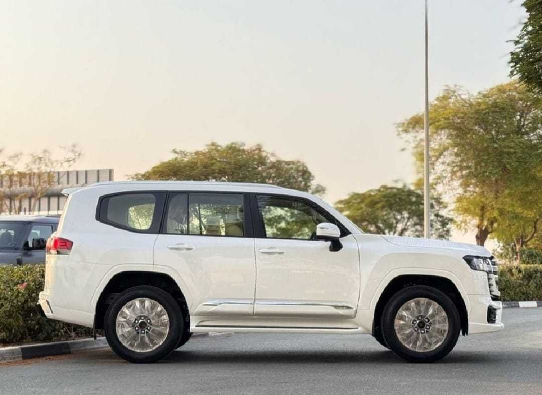 Toyota Land Cruiser 2025