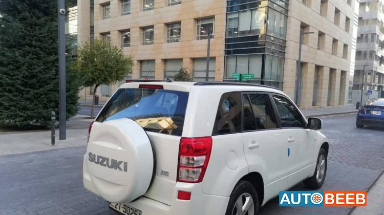 Suzuki Grand Vitara 2011