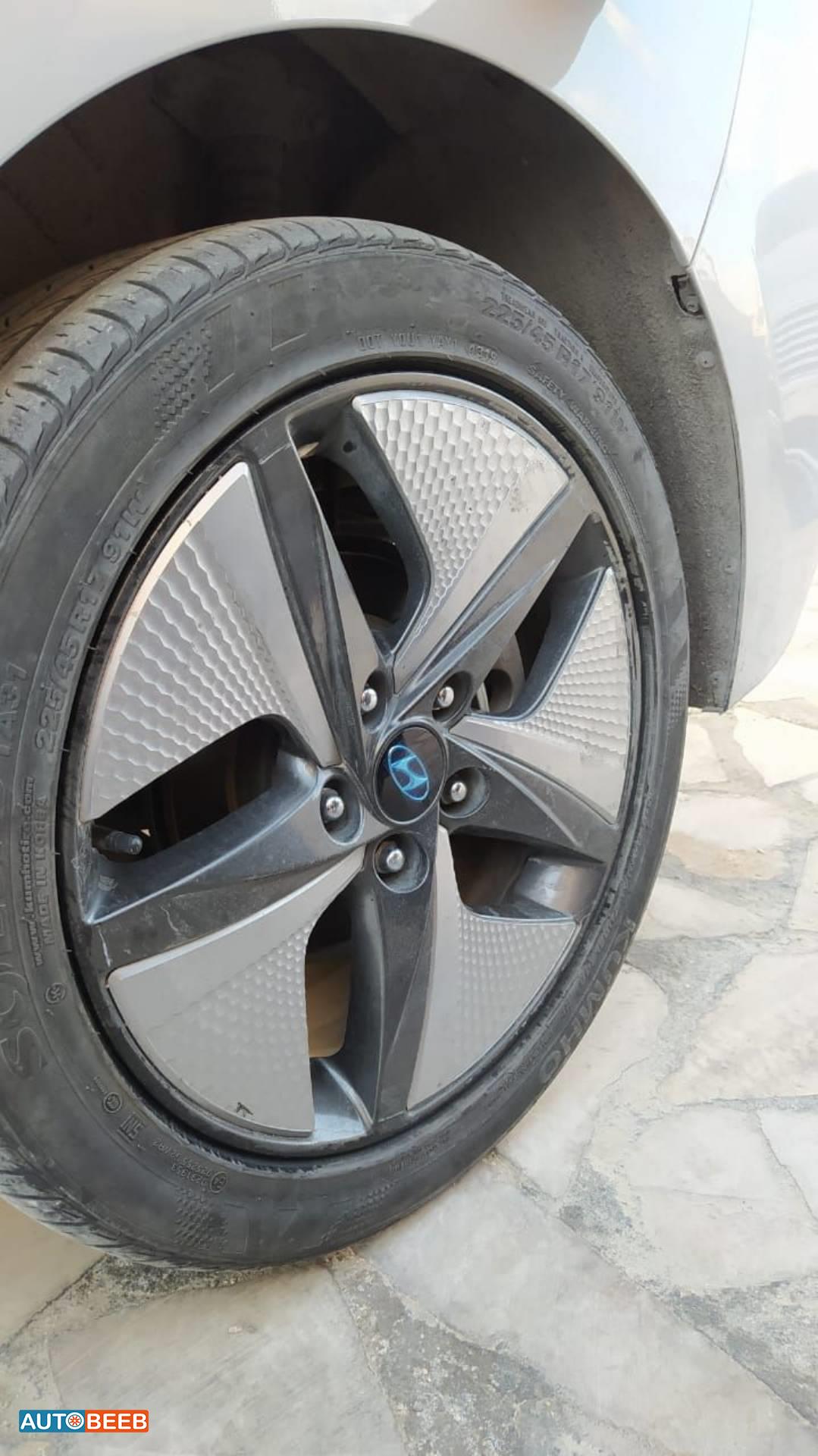 هيونداي ايونيك 2021