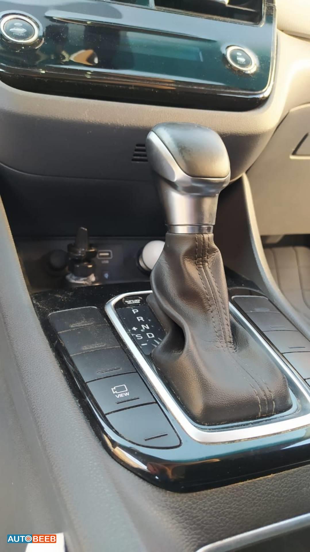 هيونداي ايونيك 2021