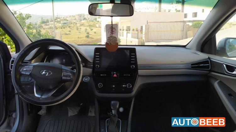 هيونداي ايونيك 2021