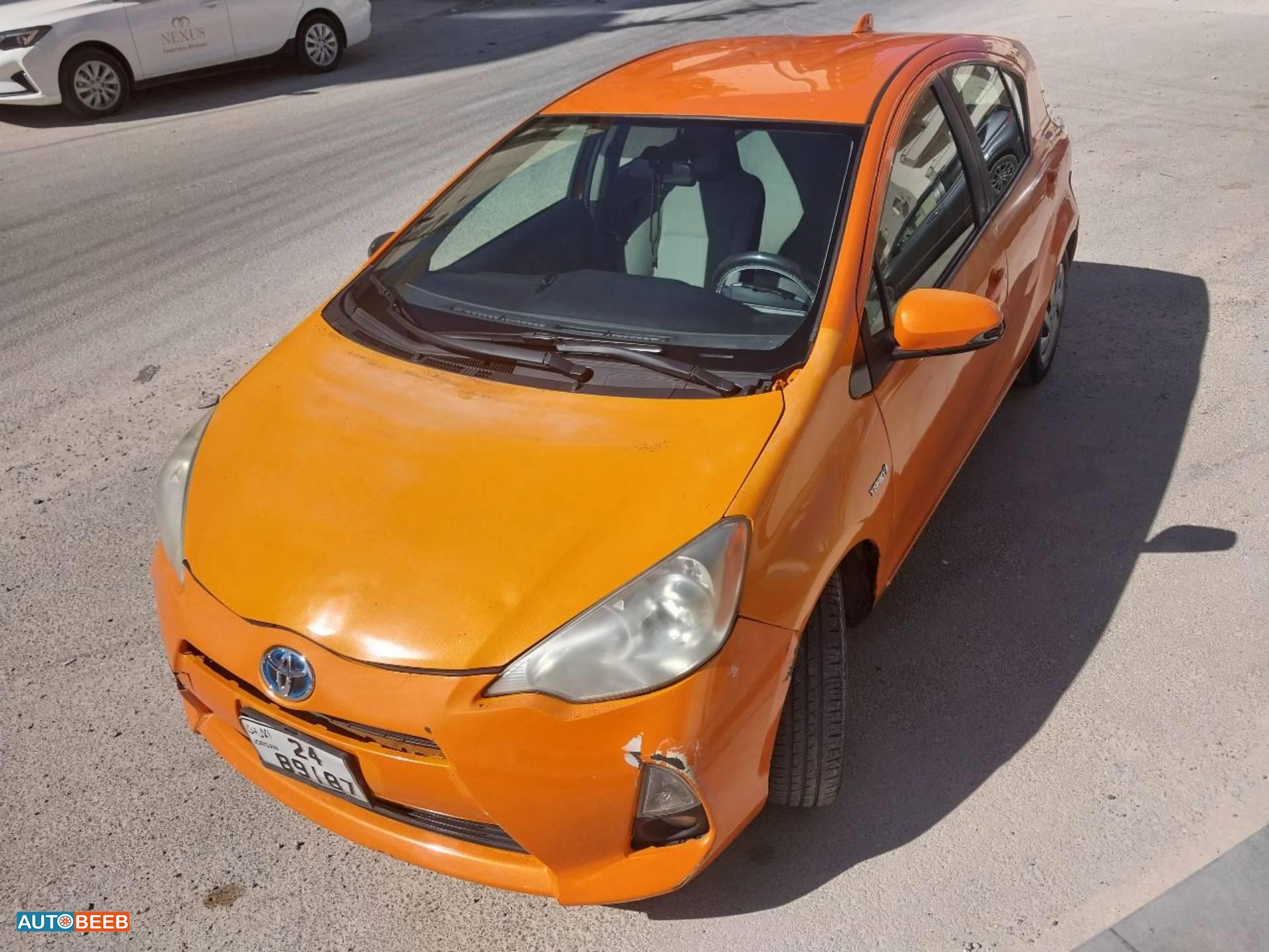 Toyota Prius C 2015