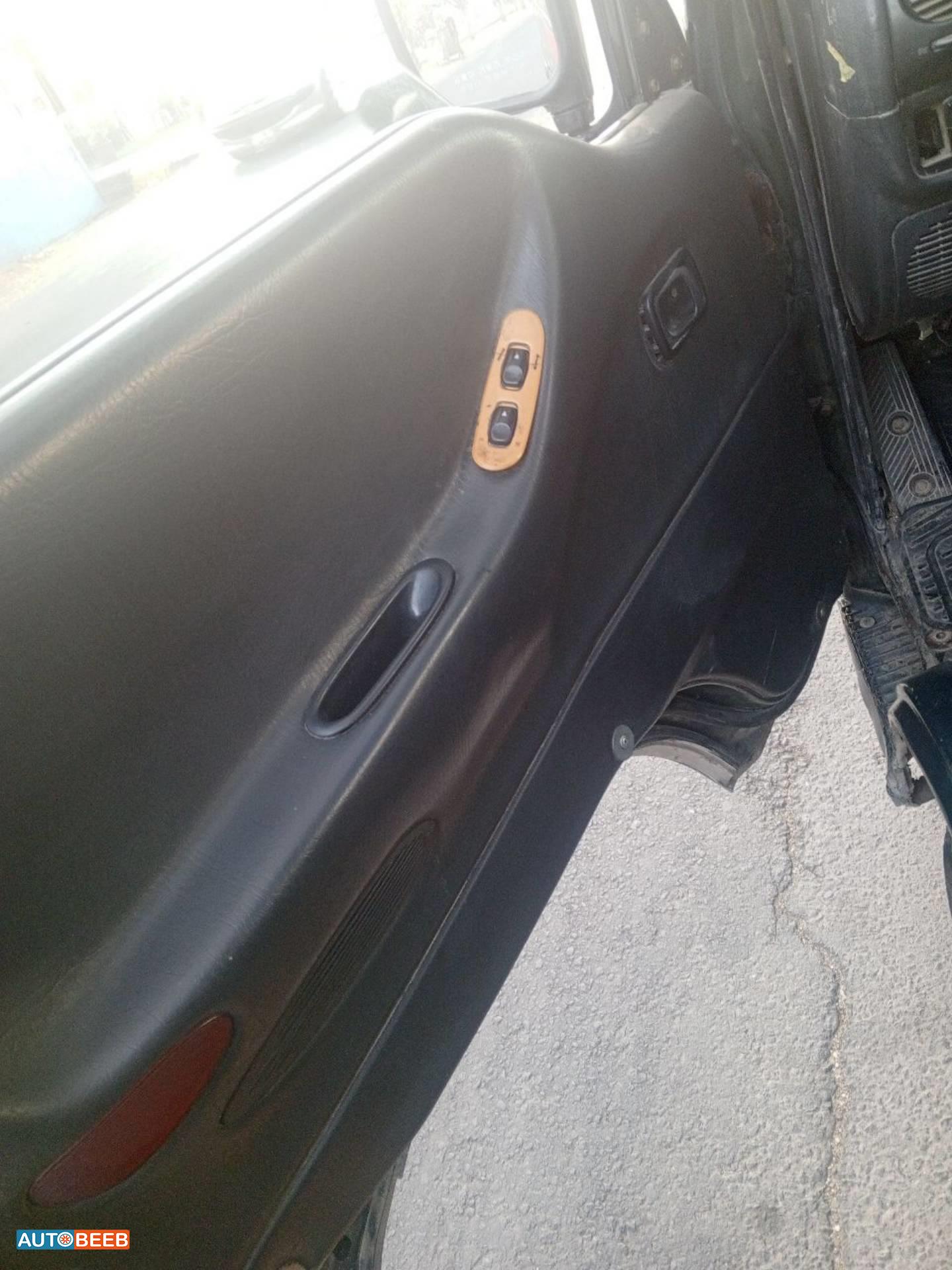 Minibus Hyundai 1998