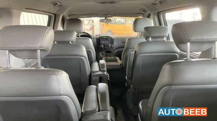 ميني باص هيونداي 2014