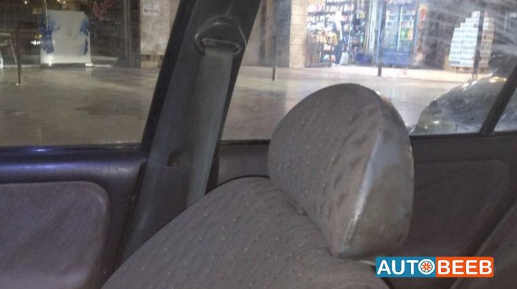 هيونداي افانتي 1996