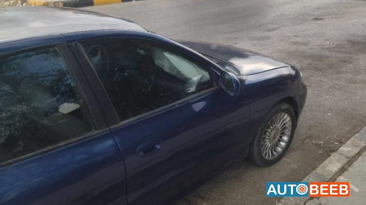 هيونداي افانتي 1996