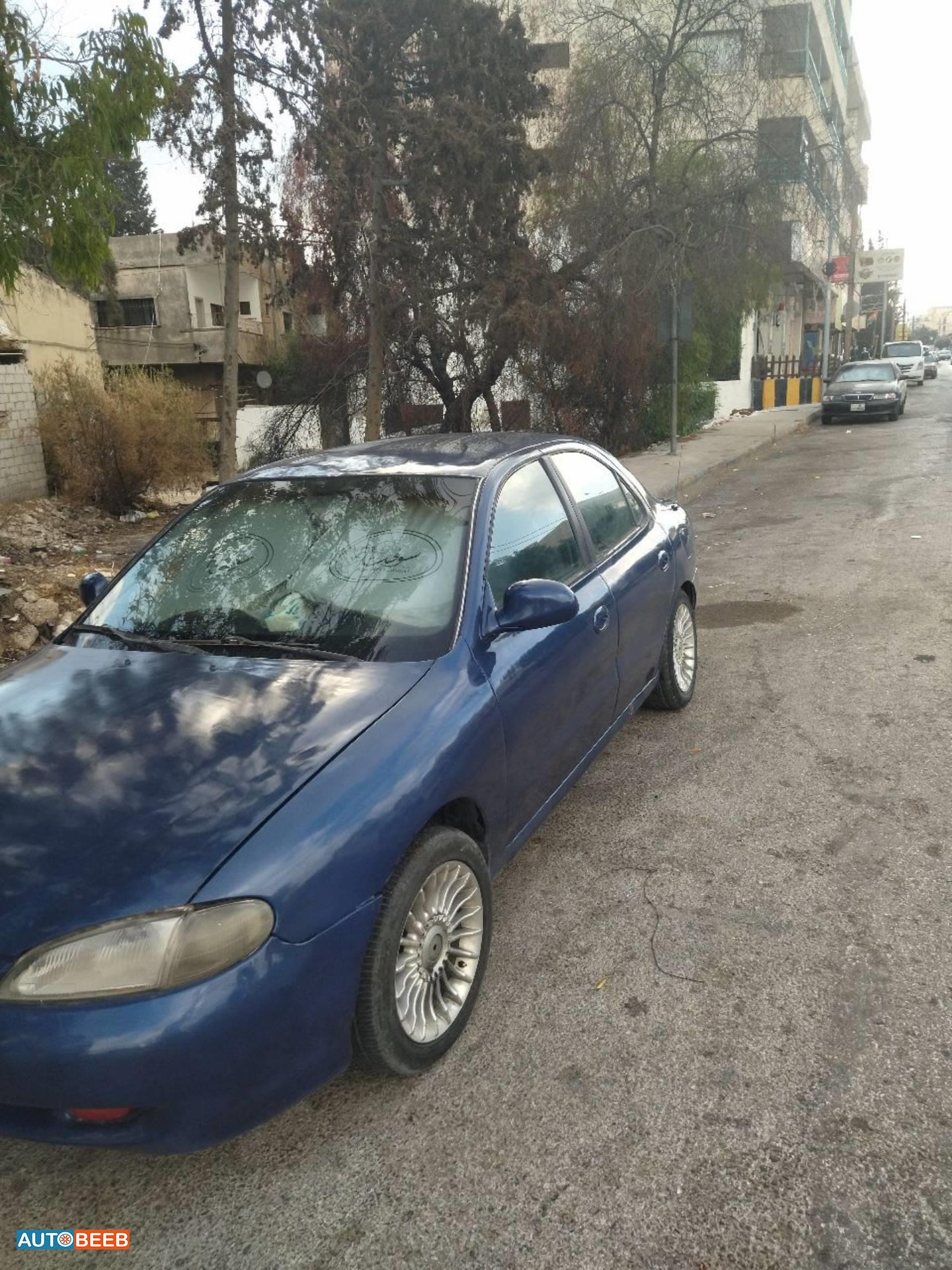 هيونداي افانتي 1996