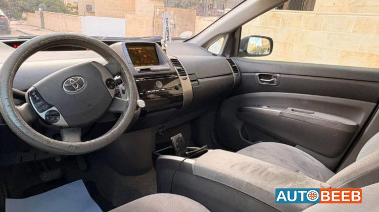 تويوتا بريوس 2008