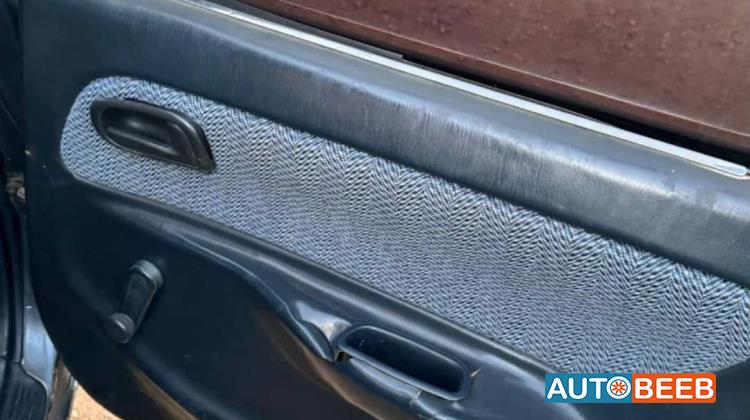 تويوتا كورولا 1993