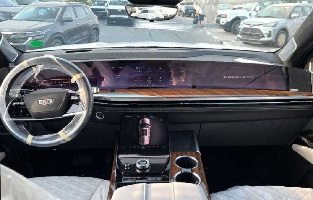 كاديلاك اسكاليد 2025