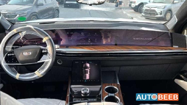 كاديلاك اسكاليد 2025