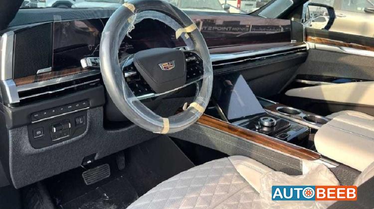 كاديلاك اسكاليد 2025