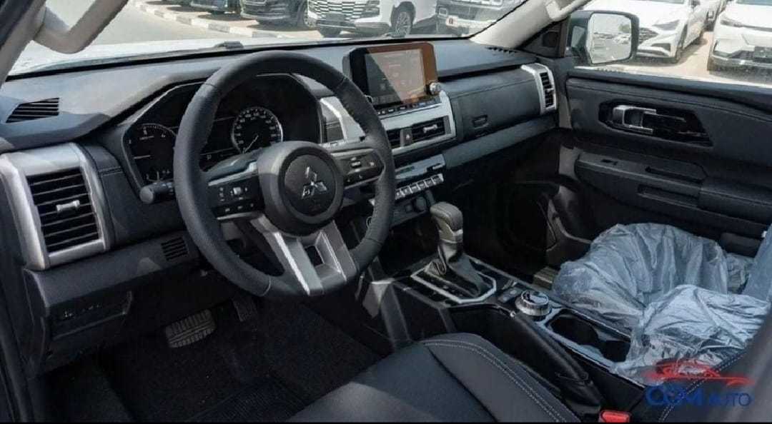 ميتسوبيشي L200 2025