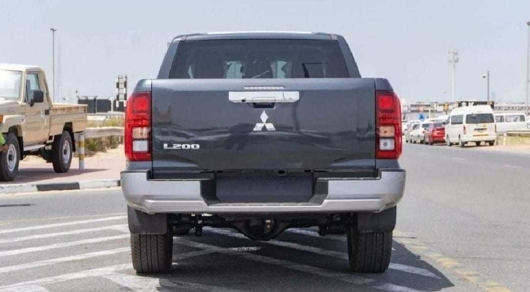 ميتسوبيشي L200 2025