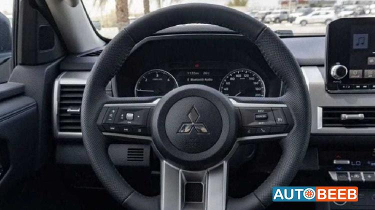 ميتسوبيشي L200 2025