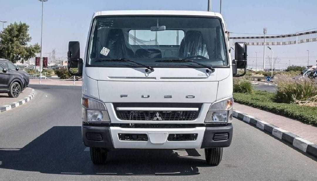Mitsubishi Canter 2025