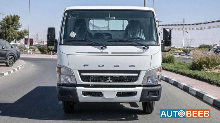 Mitsubishi Canter 2025