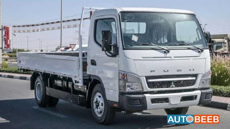 Mitsubishi Canter 2025