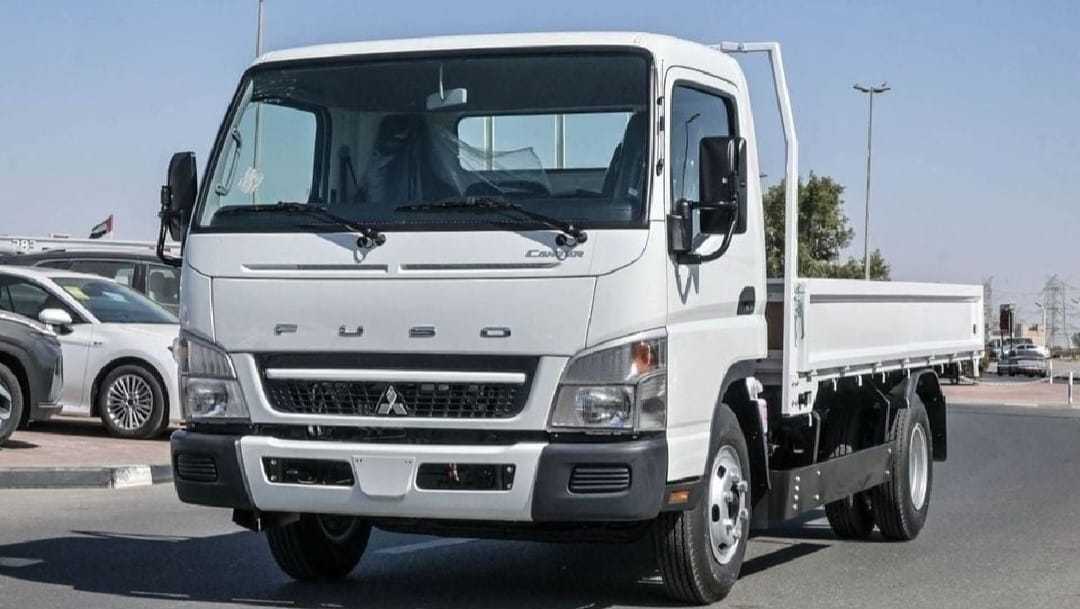 Mitsubishi Canter 2025