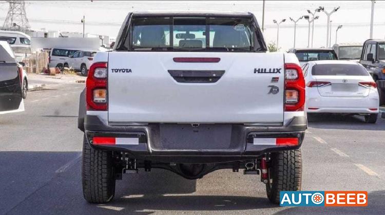 Toyota Hilux 2025