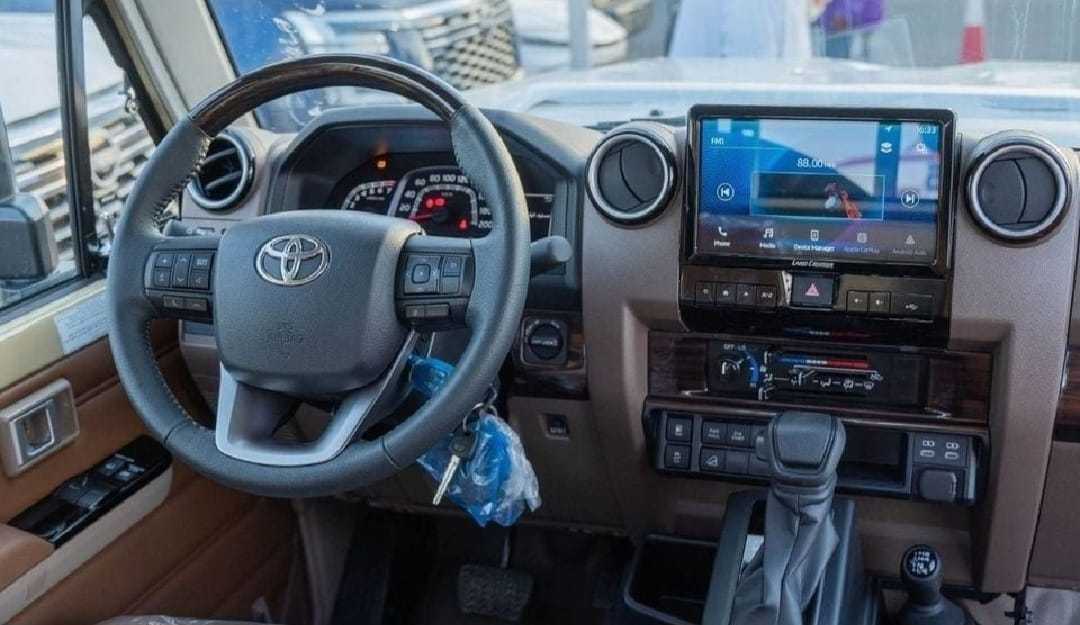 تويوتا لاندكروزر 2025