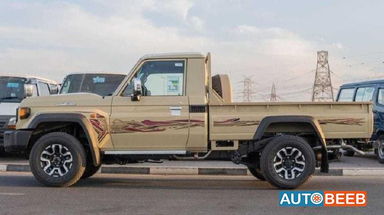 تويوتا لاندكروزر 2025