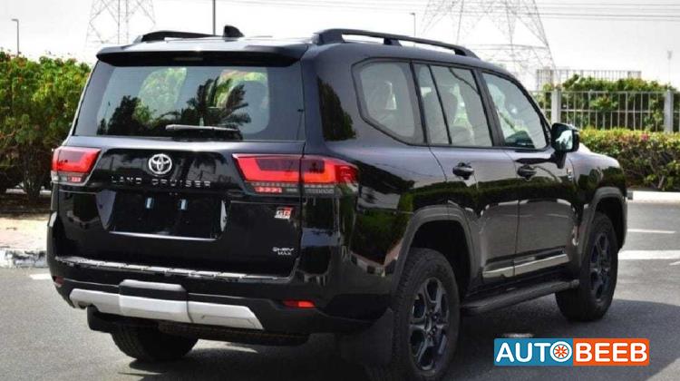تويوتا لاندكروزر 2025