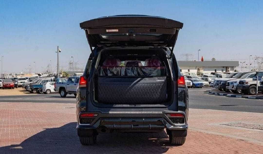 لكزس LX600 2025