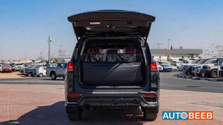 لكزس LX600 2025