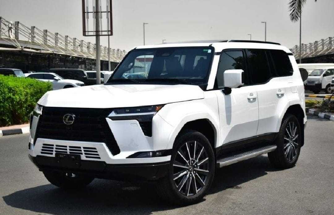لكزس GX550 2025