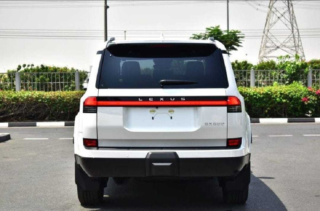 لكزس GX550 2025