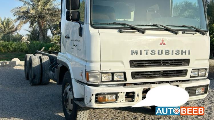 راس تريلا ميتسوبيشي 2014