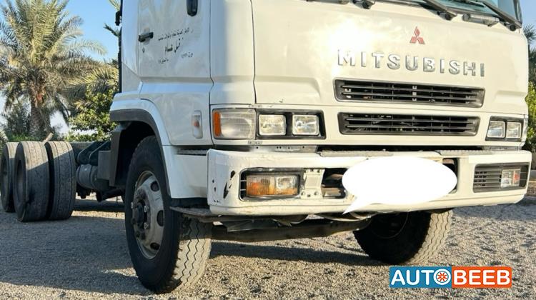 راس تريلا ميتسوبيشي 2014