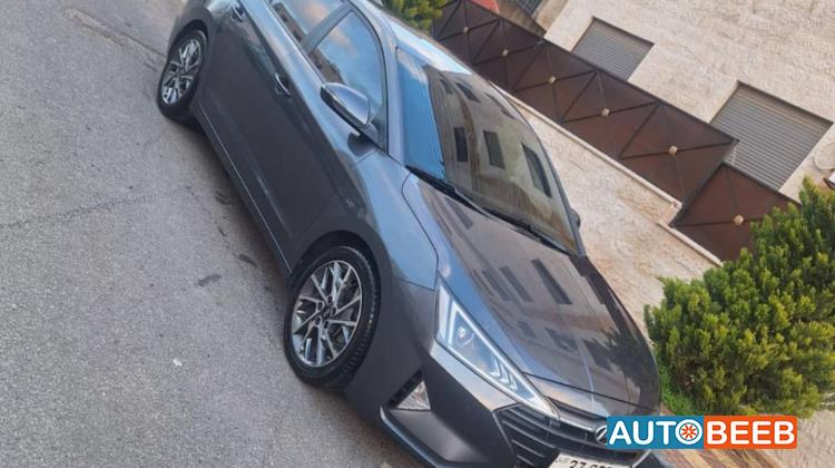 هيونداي افانتي 2019