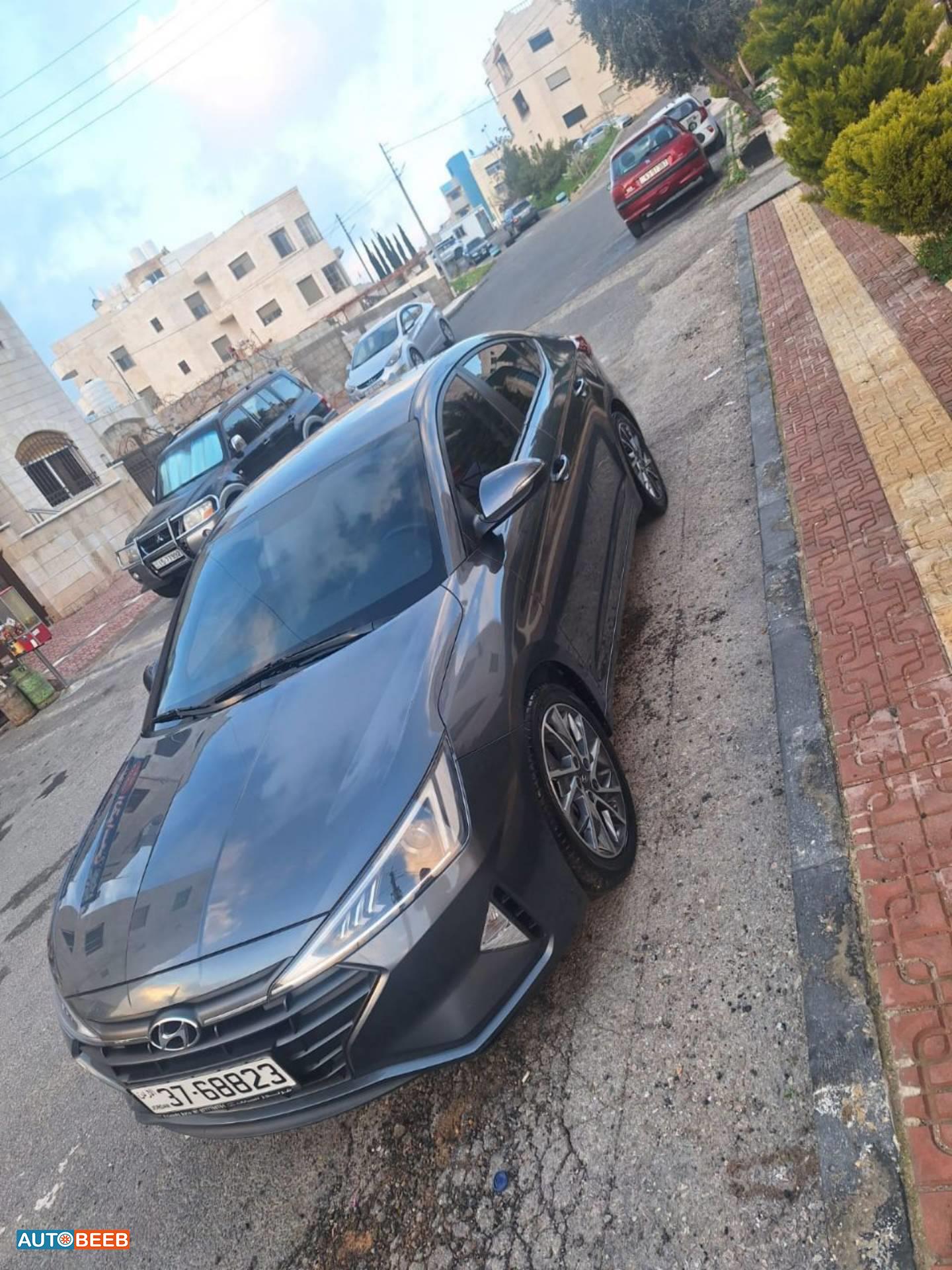 هيونداي افانتي 2019