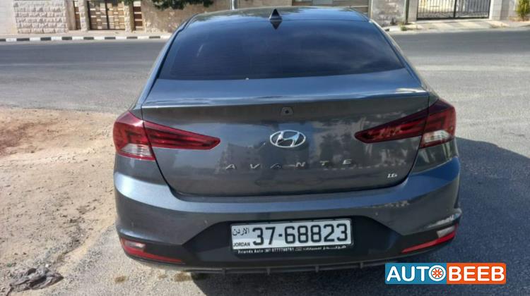 هيونداي افانتي 2019