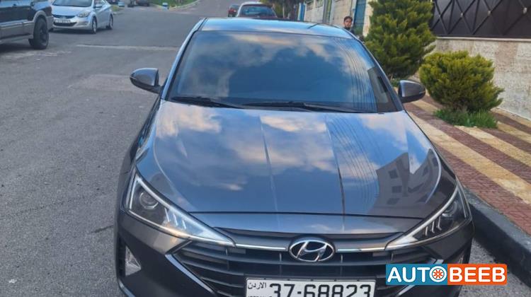 هيونداي افانتي 2019