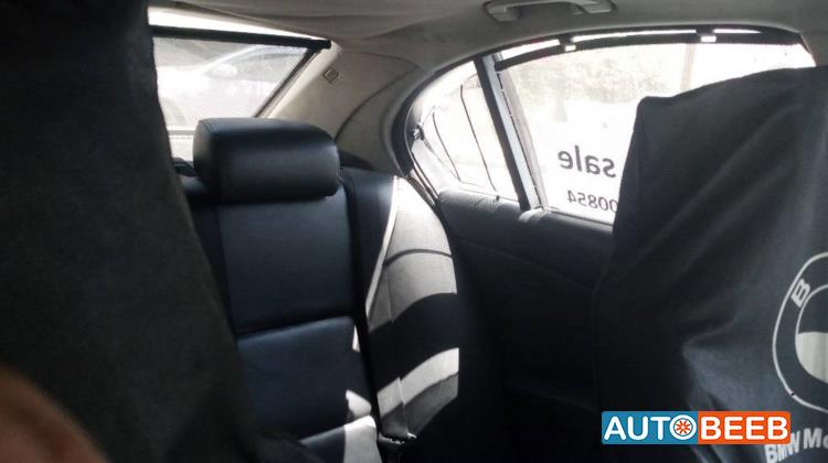 بي ام دبليو 520 2004