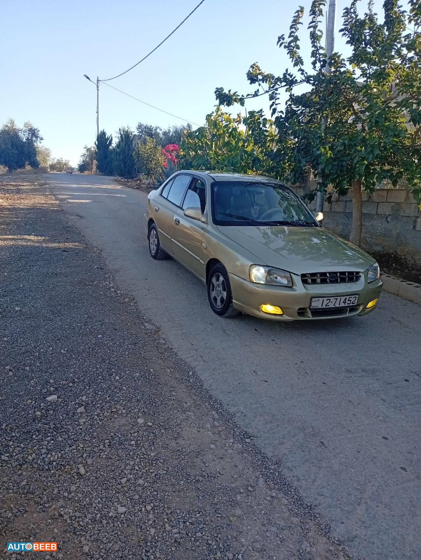 Hyundai Verna 2000
