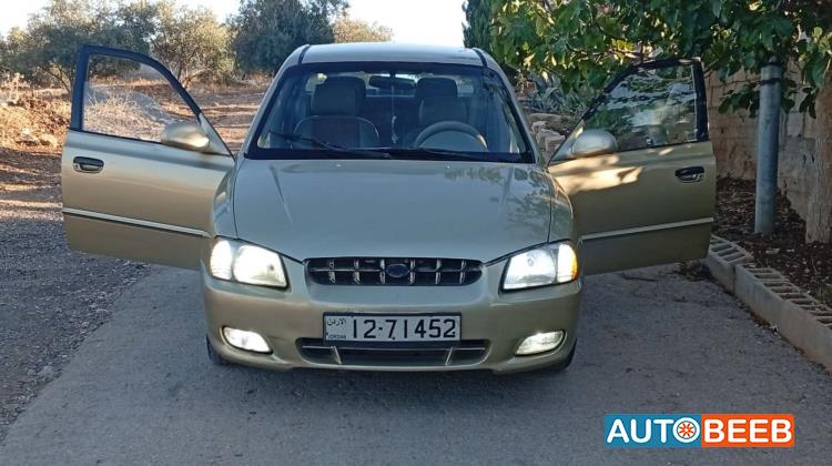 Hyundai Verna 2000